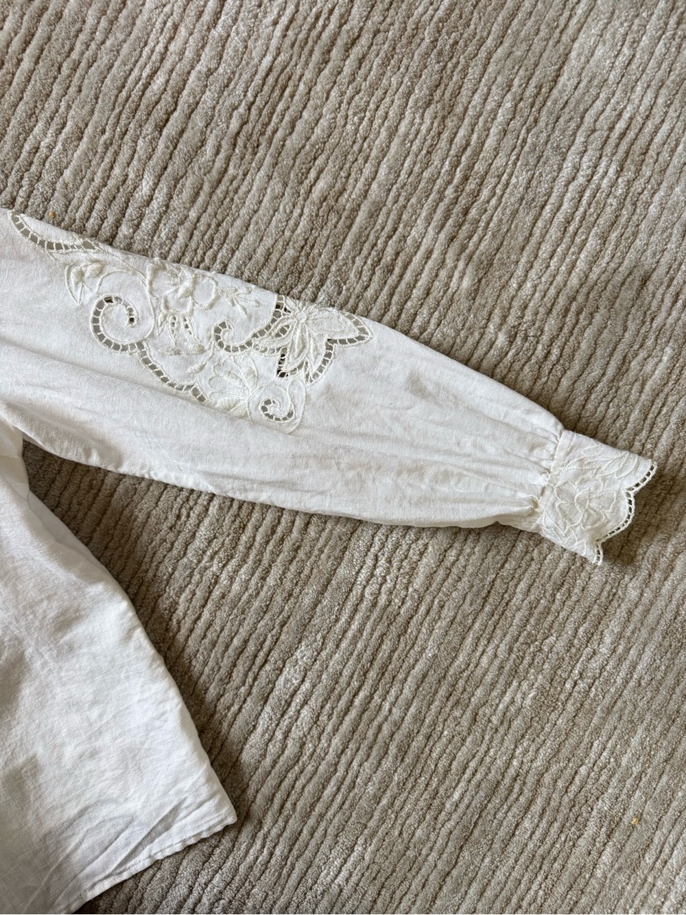 Sézane Lilia Blouse White Linen Cotton Embroidered Lace Ruffle Collar FR38 US6 - Picture 5 of 11